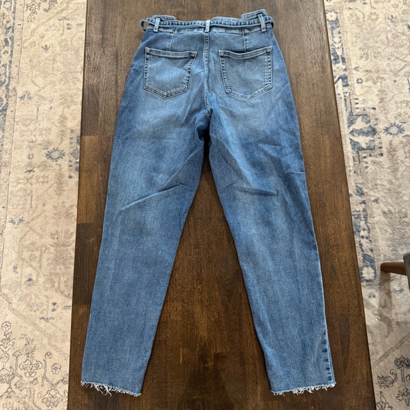 Hollister Ultra High-Rise Mom Jeans Hipster‎ Vintage Stretch - Picture 9 of 10